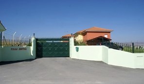 Η Σούλα δεν βρίσκει σεξεργάτριες